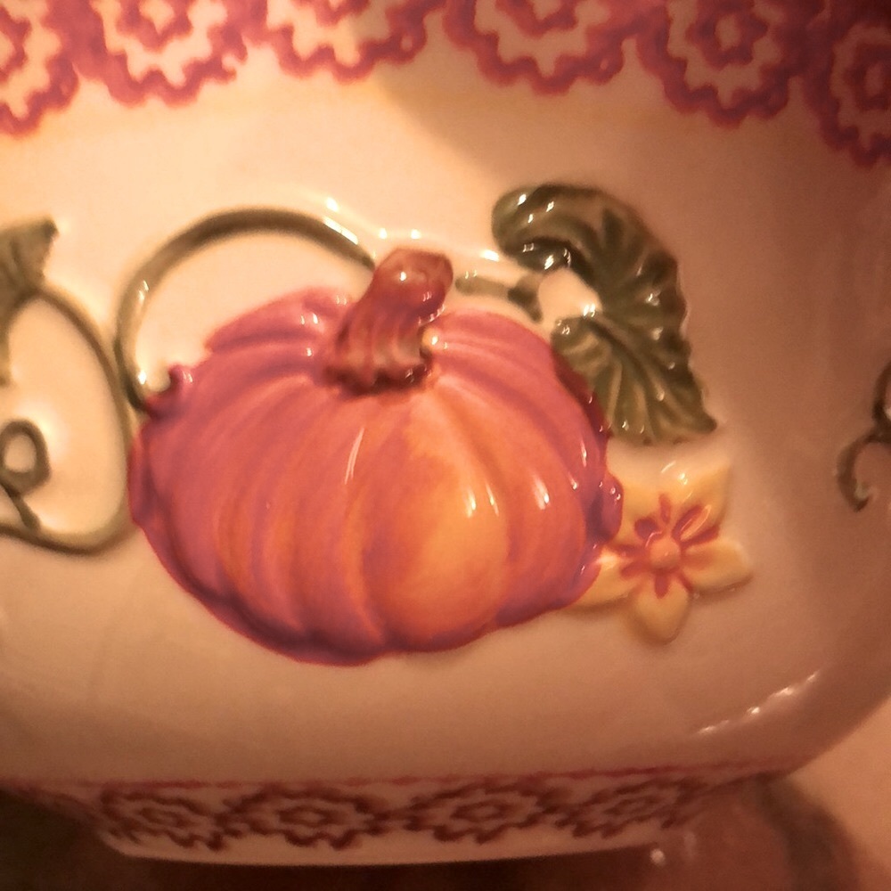 Temptations Pumpkin Patch Serving Bowl - Picture 3 of 3
